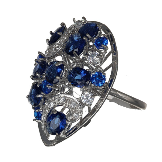 Anello argento 925 con zaffiri e zirconi.
