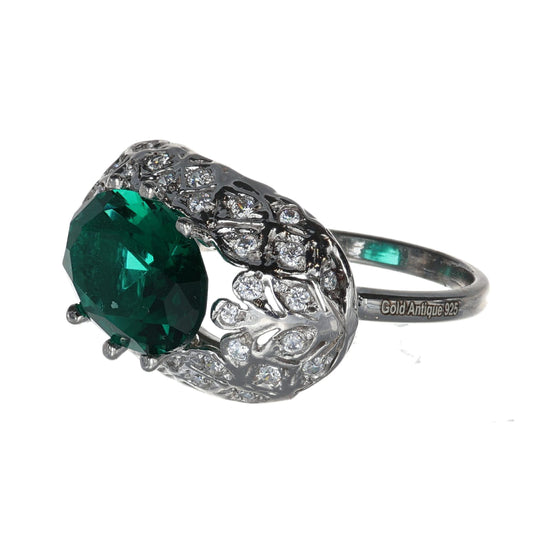 Anello argento 925 con zirconi e smeraldo.