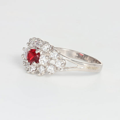 Anello argento 925 con zirconi e rubini.